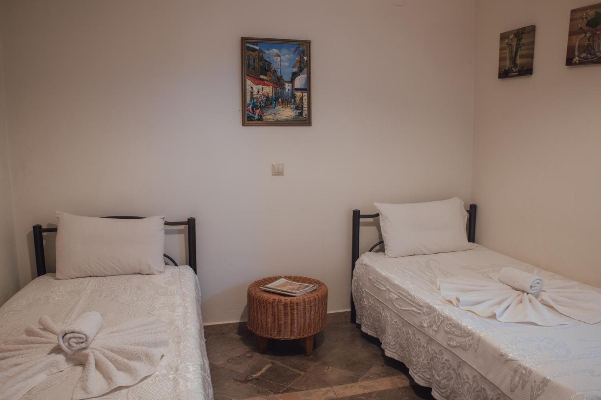 Apartament Tsirigotis House *